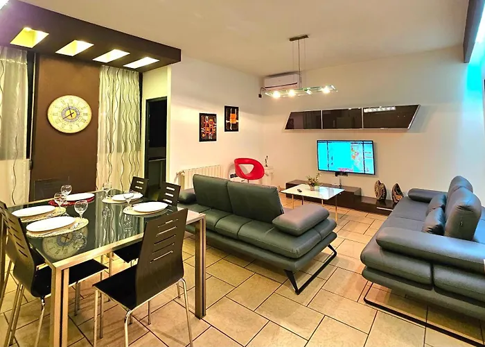 Center Easy_luxury 公寓 地拉那